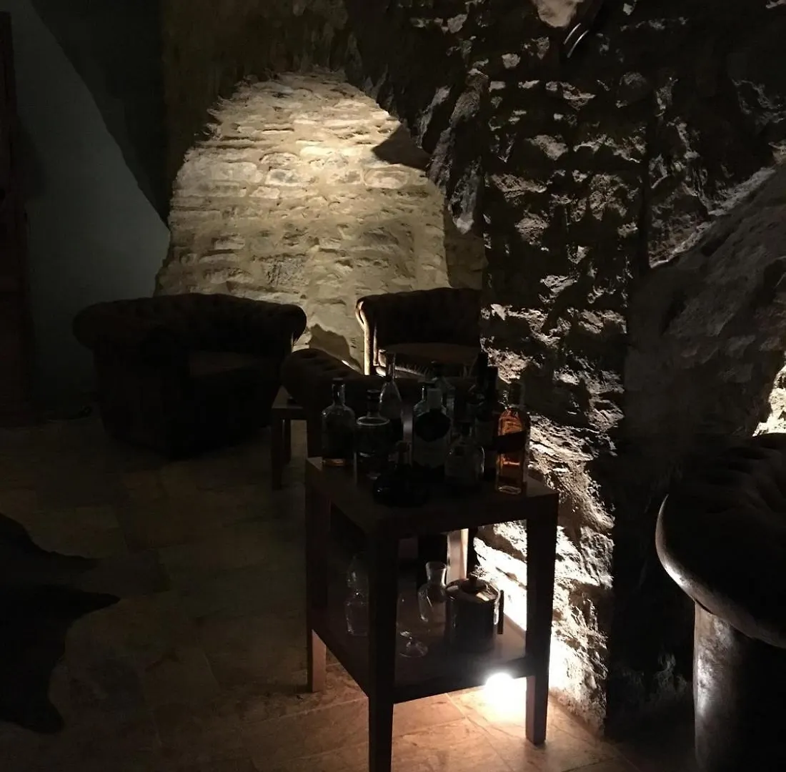 Hosteria 1848 Adults Only Toloriu Spain